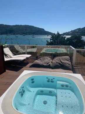 Отель Casa Vacanze Olivo - Portovenere - 5 steps to the water  Портовенере